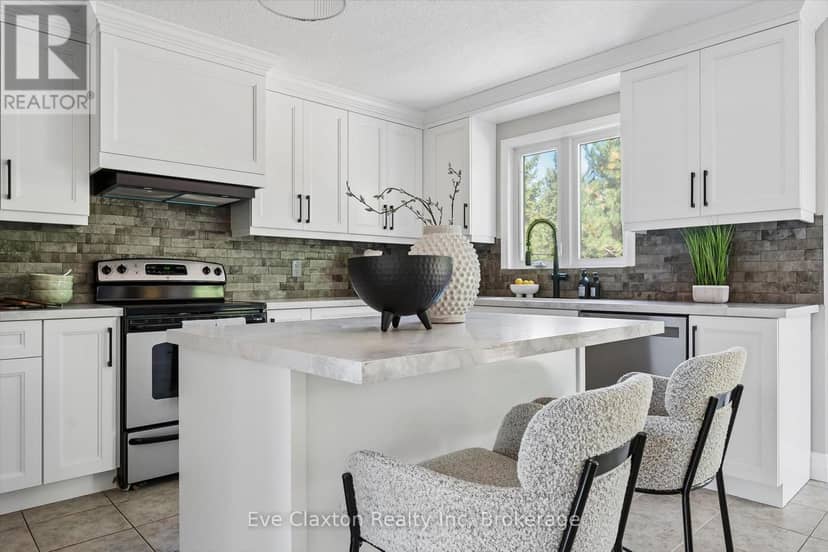 25 Amalia Crescent — photo 18 of 40