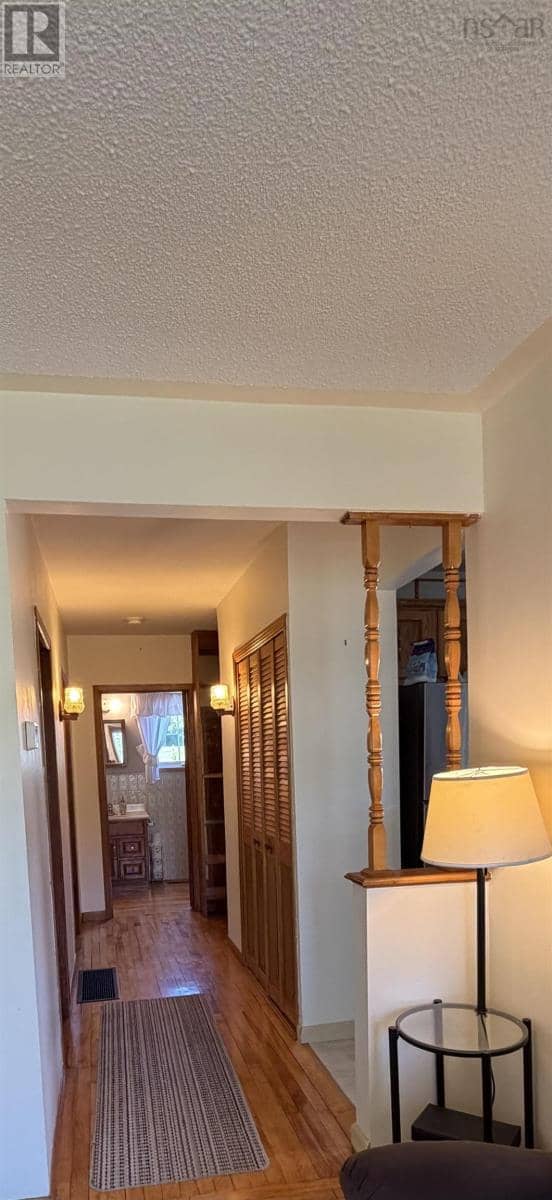 40 Denton Road — photo 17 of 40
