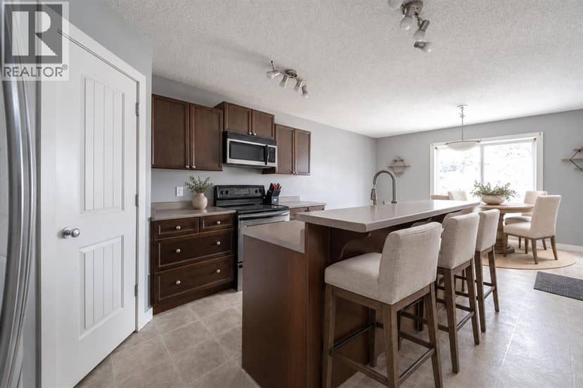112 Sandstone Lane, Fort McMurray, photo 4