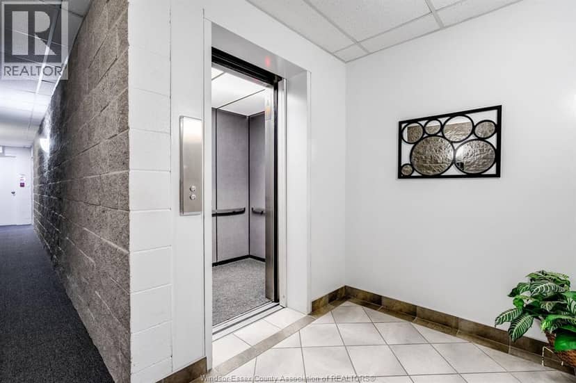 1885 Normandy STREET Unit# 502, LaSalle, photo 5