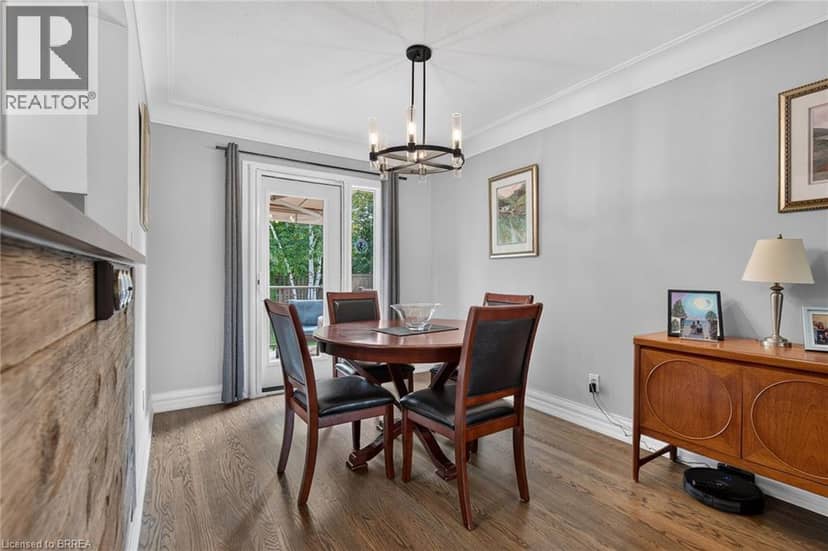 41 KENSINGTON Avenue — photo 14 of 40