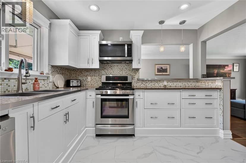 41 KENSINGTON Avenue — photo 18 of 40