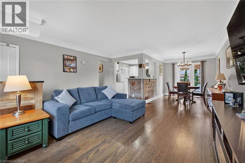41 KENSINGTON Avenue — photo 11 of 40