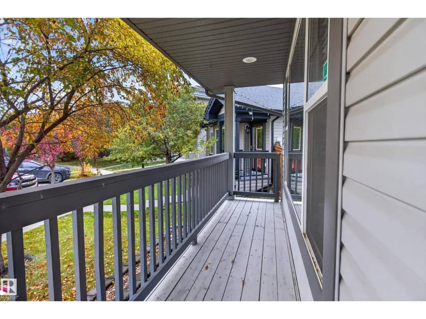 21215 92 AV NW, Edmonton, photo 2