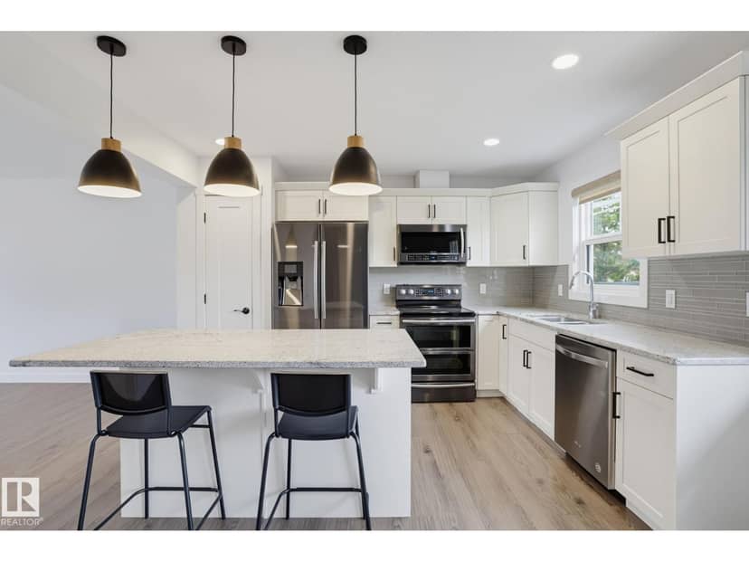 4205 30 ST NW, Edmonton, photo 3