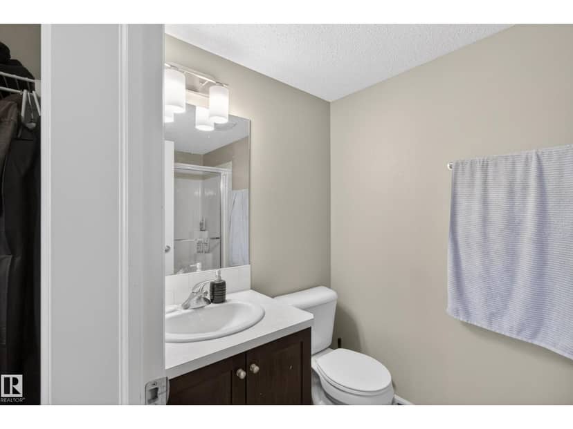 #302 3715 Whitelaw Ln NW — photo 10 of 15
