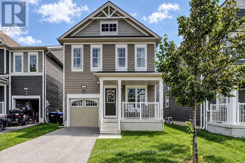 8 Catamaran Drive — photo 2 of 40
