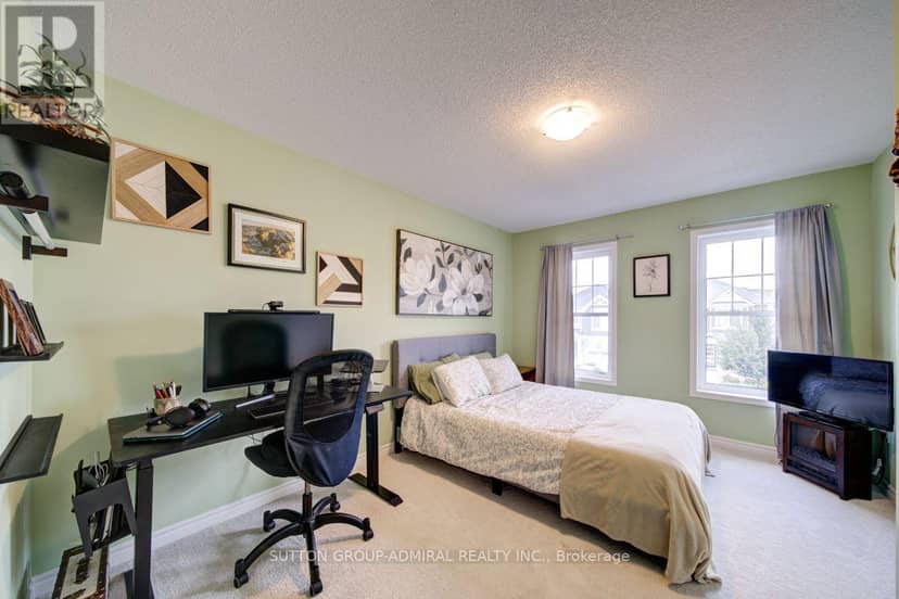 8 Catamaran Drive — photo 33 of 40