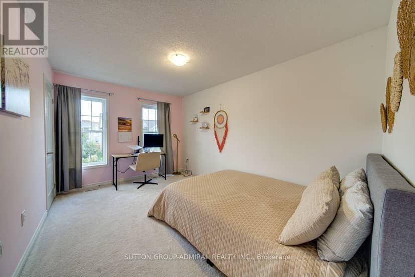 8 Catamaran Drive — photo 36 of 40