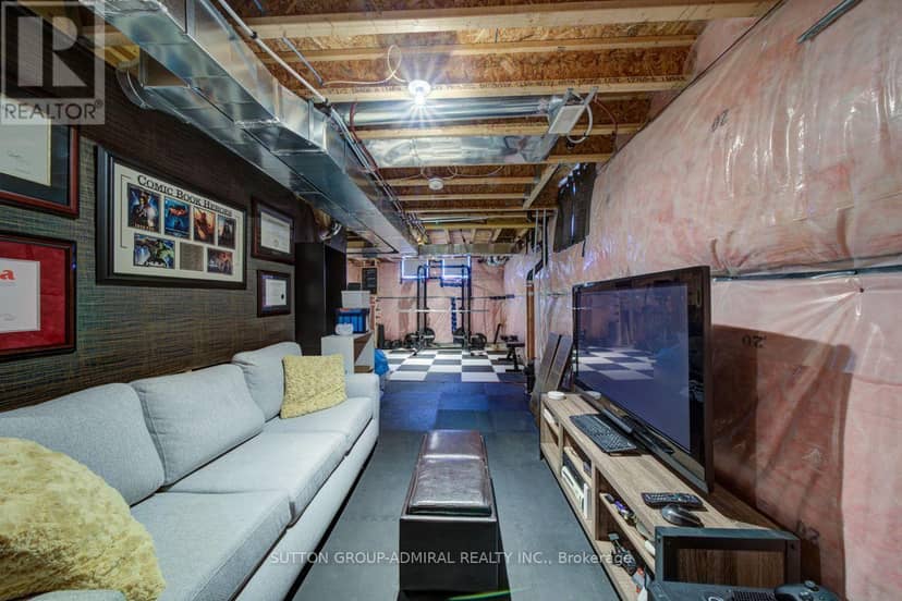 8 Catamaran Drive — photo 39 of 40