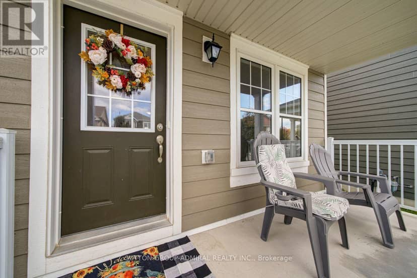 8 Catamaran Drive — photo 4 of 40