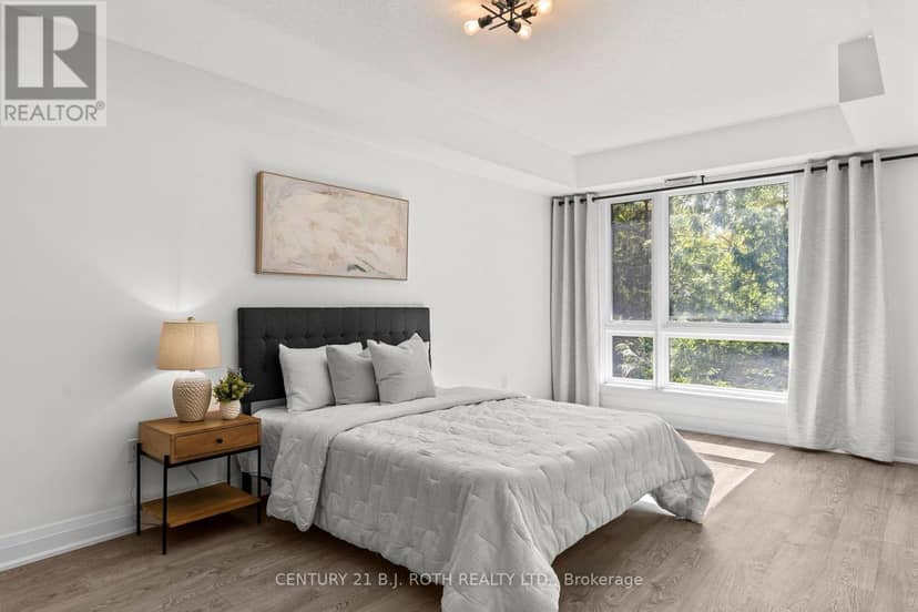 510 - 304 Essa Road — photo 9 of 27