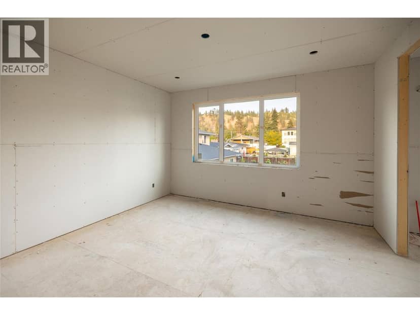 4609 Fordham Road, Kelowna, photo 8
