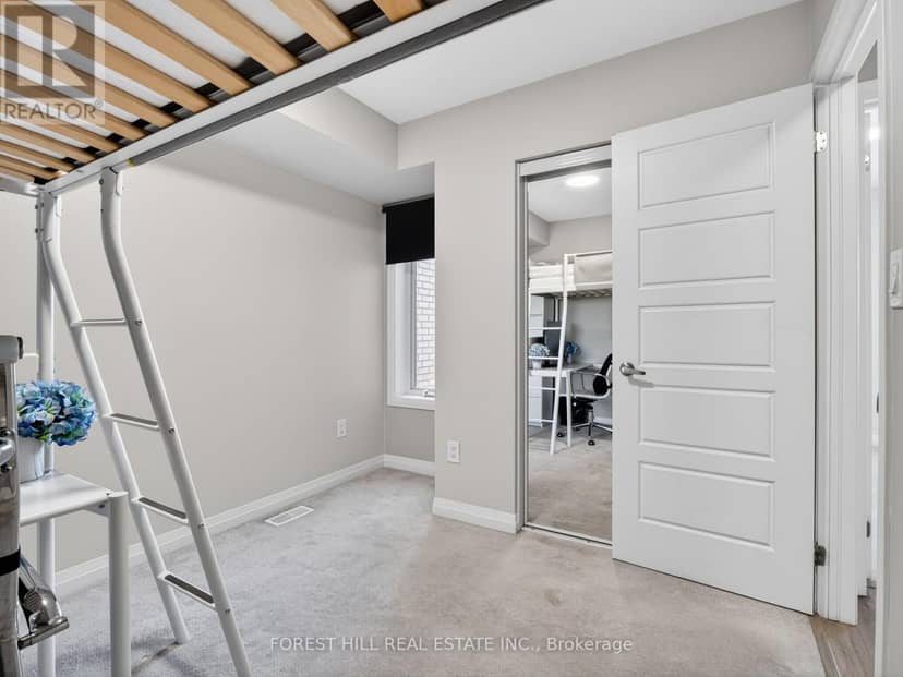 19 Stanley Greene Boulevard — photo 20 of 40