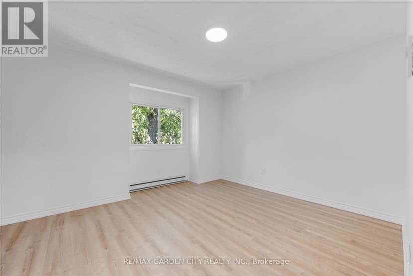 82 - 5045 Pinedale Avenue — photo 14 of 22