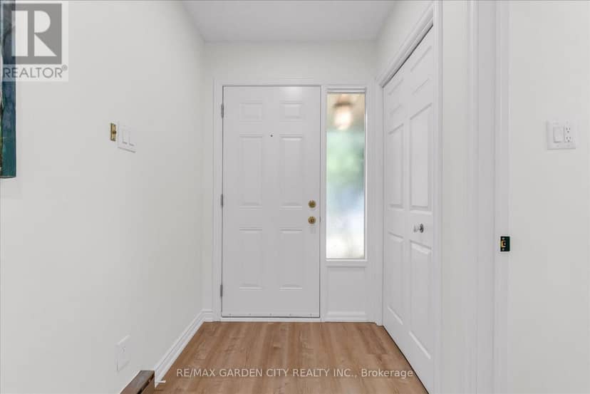 82 - 5045 Pinedale Avenue, Burlington, photo 2