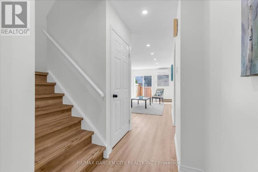 82 - 5045 Pinedale Avenue, Burlington, photo 4