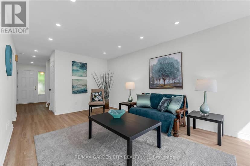 82 - 5045 Pinedale Avenue — photo 9 of 22