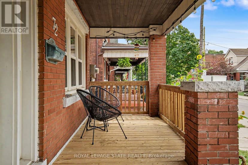 72 Garside Avenue N, Hamilton, photo 2