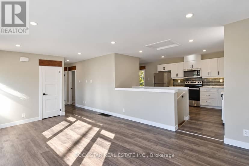 134 Oakside Street, London East, photo 3