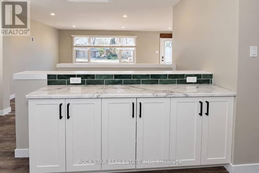 134 Oakside Street, London East, photo 5