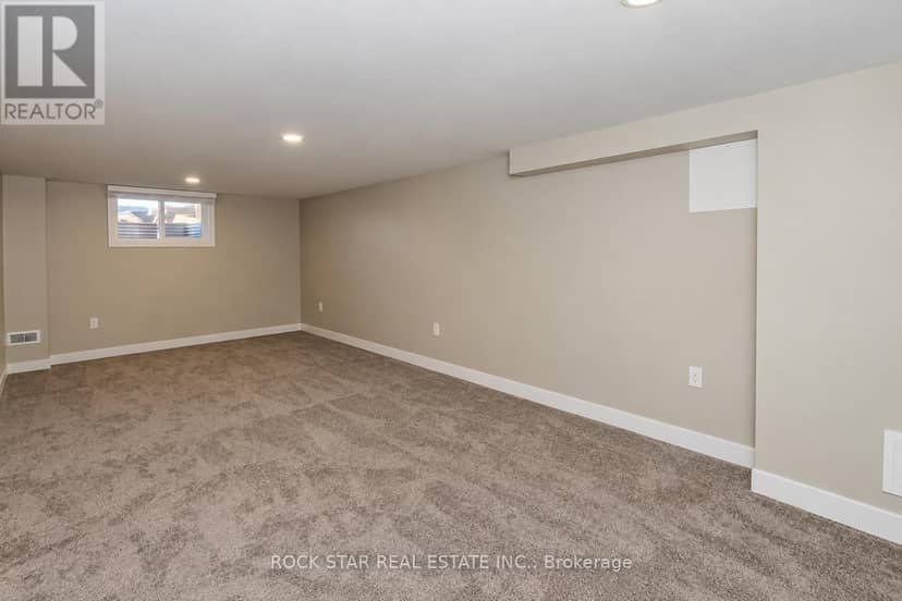 134 Oakside Street — photo 9 of 19