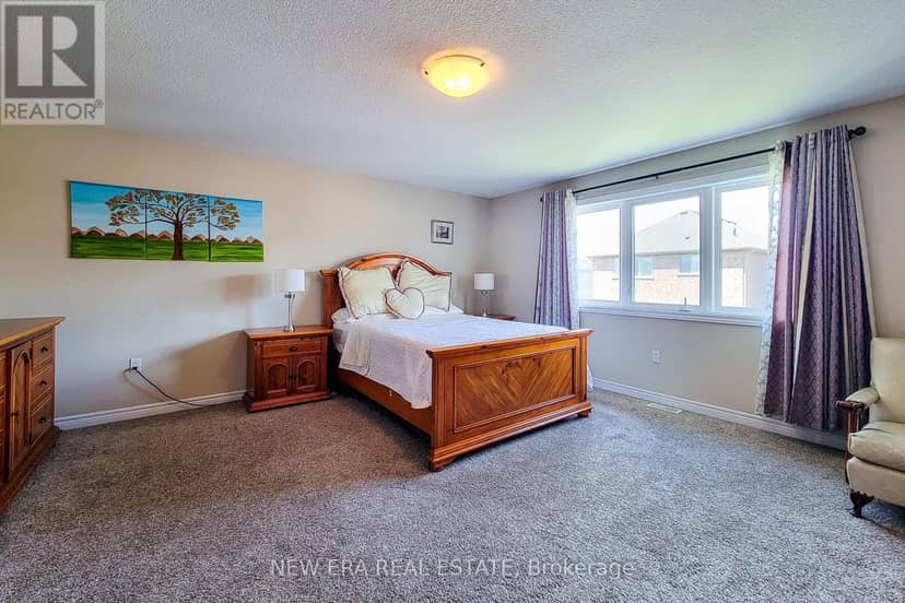 40 Fairgrounds Drive — photo 23 of 40