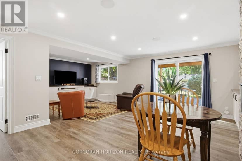 26 Alexander Avenue — photo 23 of 40