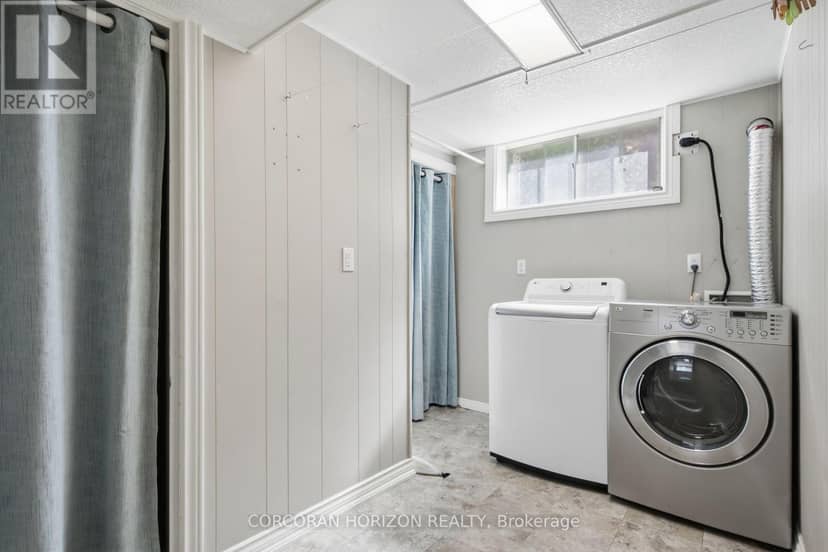 26 Alexander Avenue — photo 33 of 40