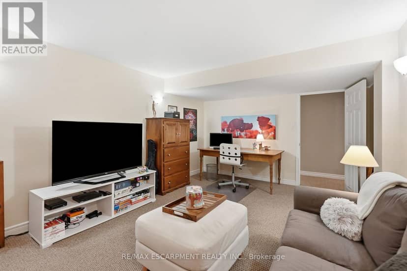 14 Gavin Drive — photo 35 of 40