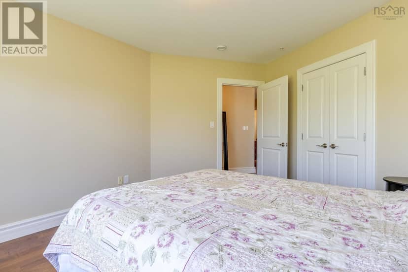 203 87 Pebblecreek Crescent — photo 29 of 36