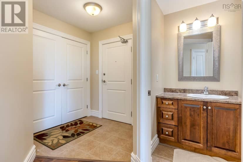 203 87 Pebblecreek Crescent, Portland Hills, photo 7