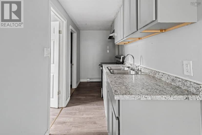 181 George Street — photo 36 of 40