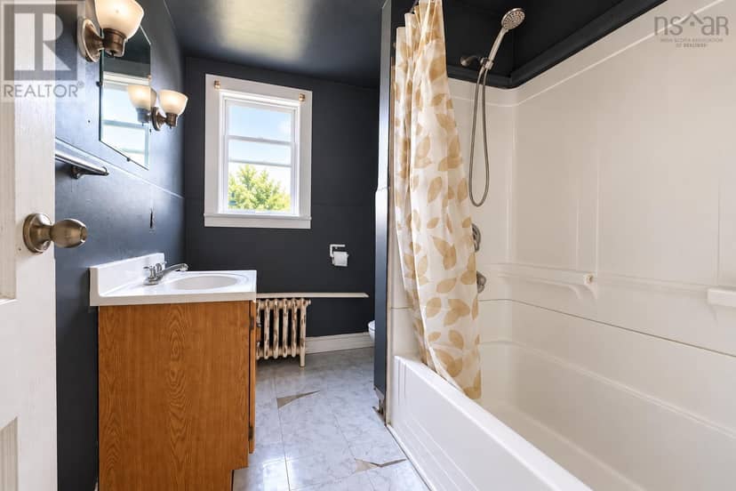49 Richmond Street — photo 20 of 20