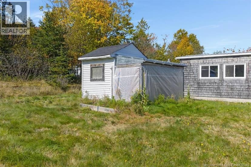 624 Mascarene Road — photo 23 of 40