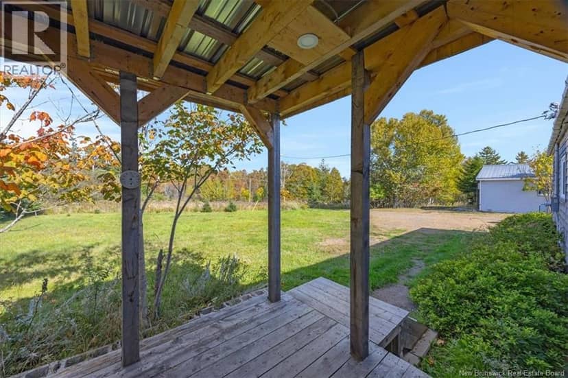 624 Mascarene Road — photo 6 of 40