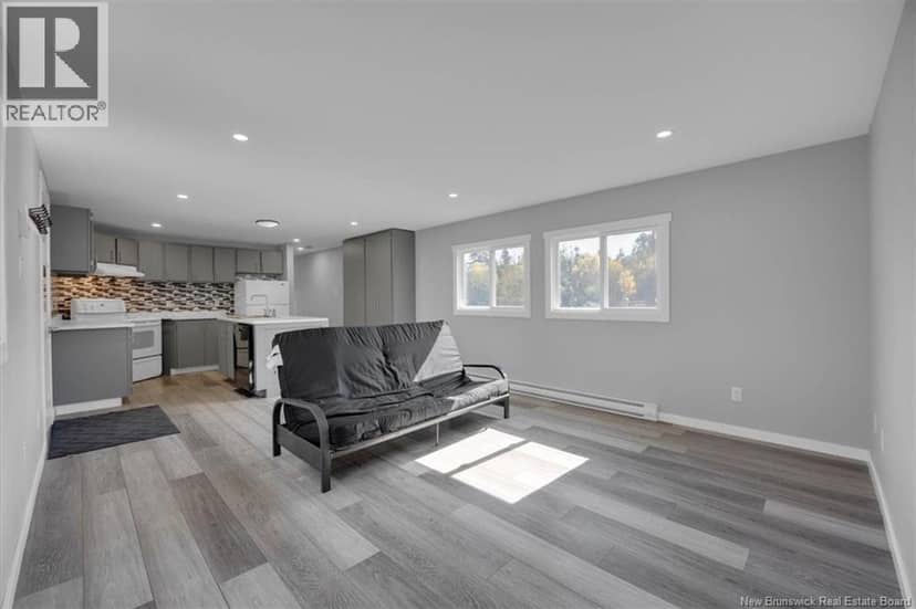 624 Mascarene Road — photo 8 of 40