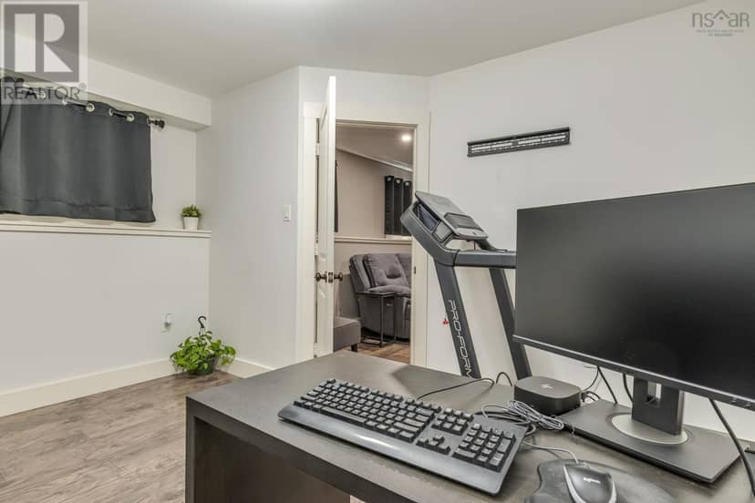 3326 Sackville Drive Drive — photo 33 of 40