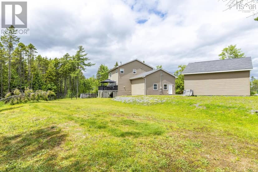 3326 Sackville Drive Drive — photo 38 of 40