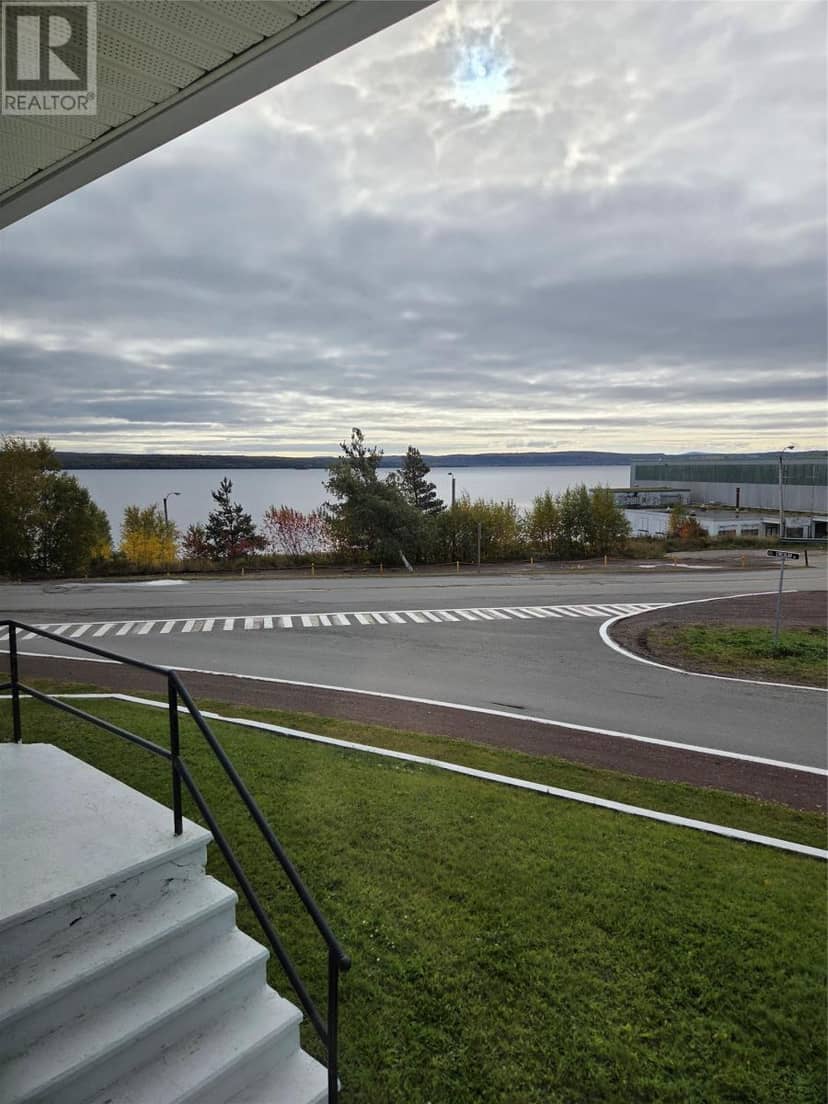4 Circular Road — photo 10 of 33