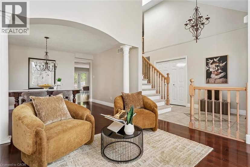25 AMALIA Crescent, Guelph, photo 8