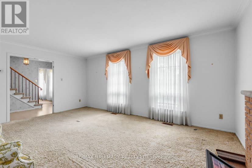 691 Conacher Drive — photo 6 of 35