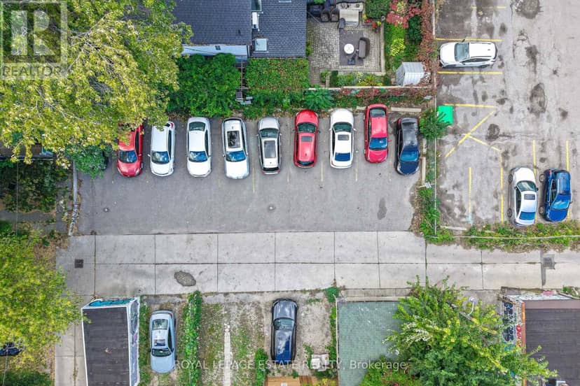 114 Baldwin Street, Toronto, photo 4