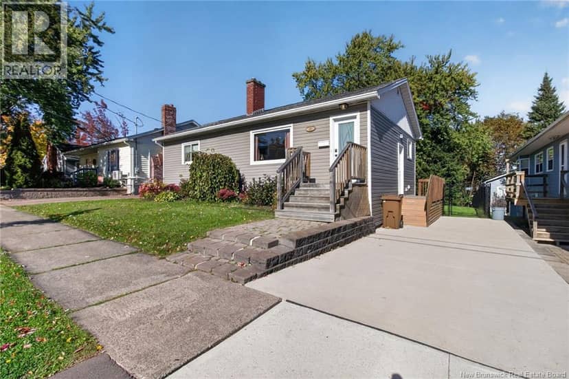 33 Garfield Street — photo 6 of 40