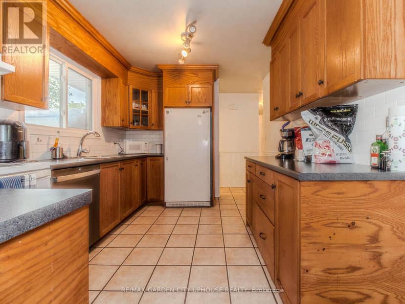 2 Treeview Place, St. Catharines, photo 6