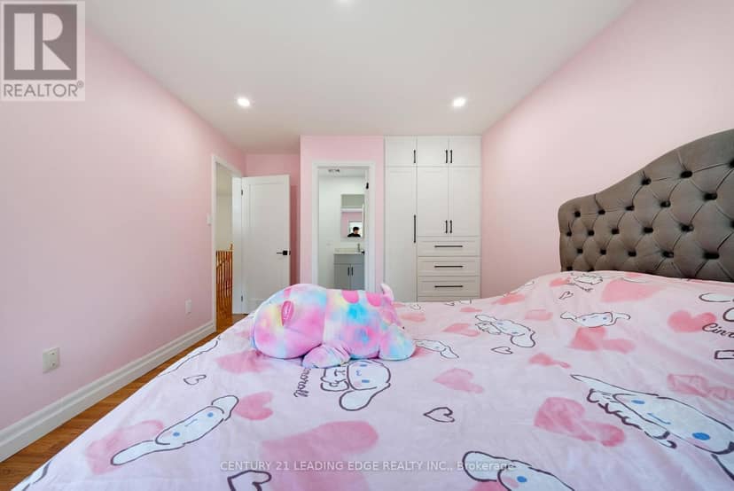 8 Mooreland Court — photo 29 of 40