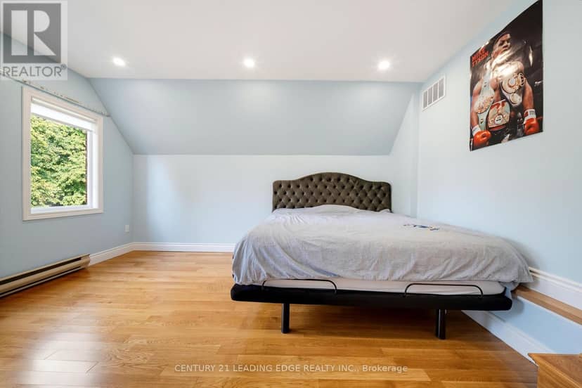 8 Mooreland Court — photo 33 of 40