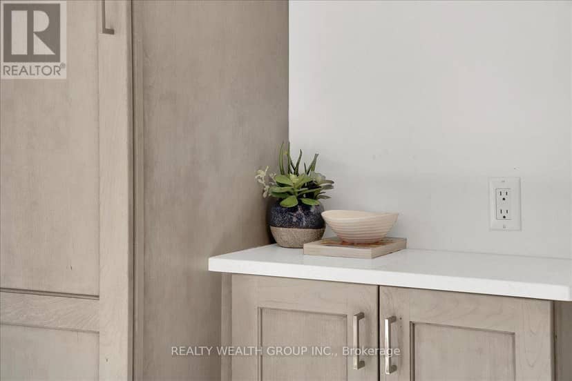 11 Bristow Court — photo 23 of 40