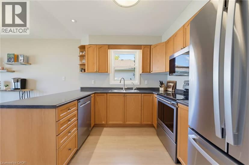 15 BARNETT Street, Listowel, photo 4