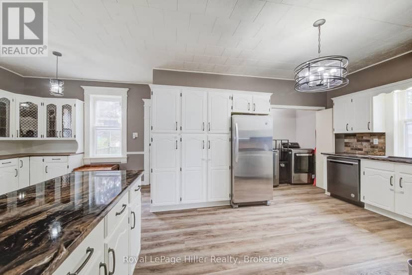 14 Pacific Avenue — photo 12 of 40